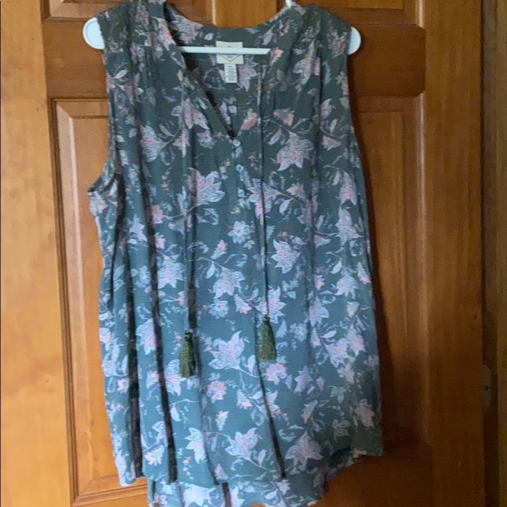 St John’s xxl top